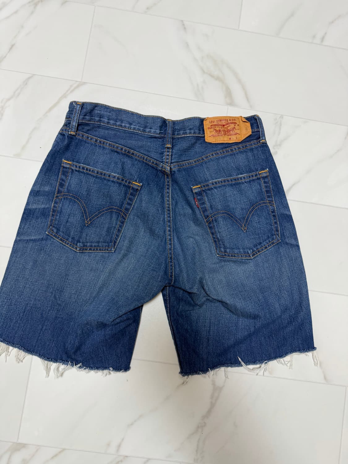 리바이스 569 커팅 반바지 상품이미지2