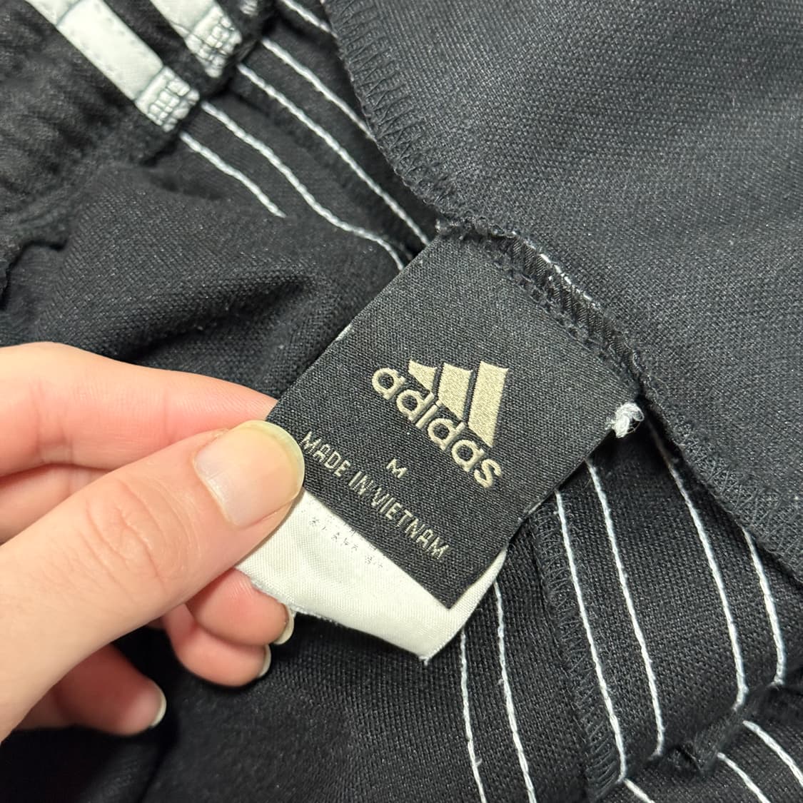 아디다스 사이드 디테일 원 포인트 트랙 팬츠 상품이미지5