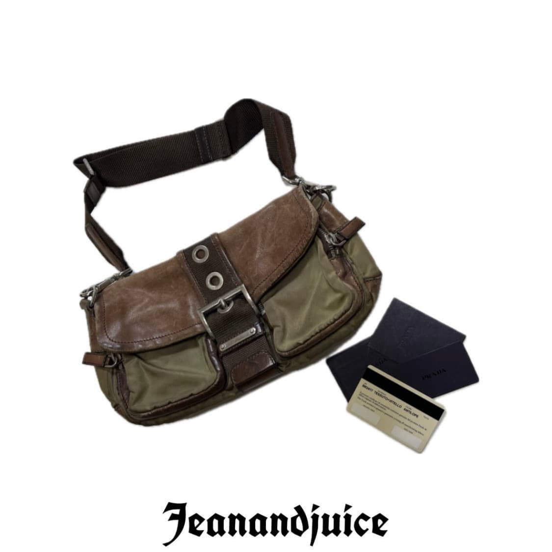 rare* vtg PRADA 비텔로 버클 플랩 숄더백 상품이미지3