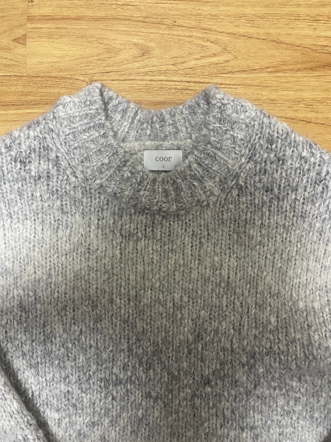 쿠어 알파카 그레디언트 스웨트 (라이트그레이) S 상품이미지2