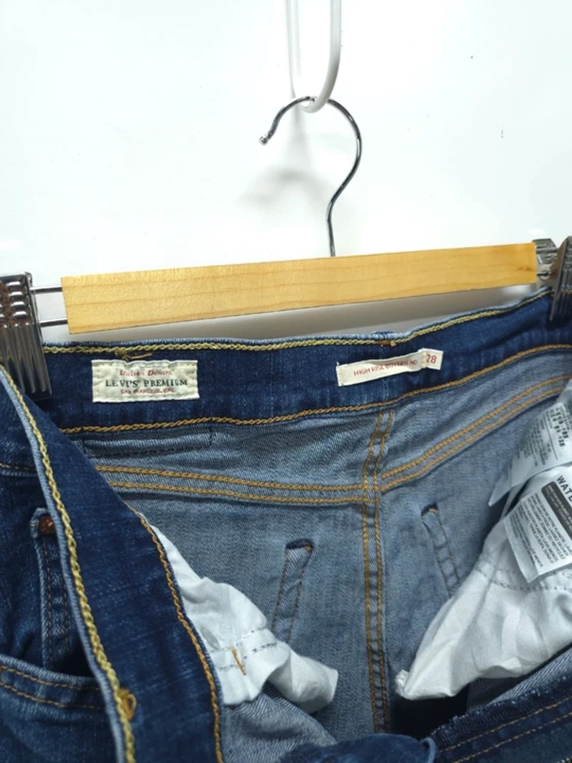 리바이스 여성 프리미엄 이탈리안 데님 보이프렌드진(25~26) 상품이미지9