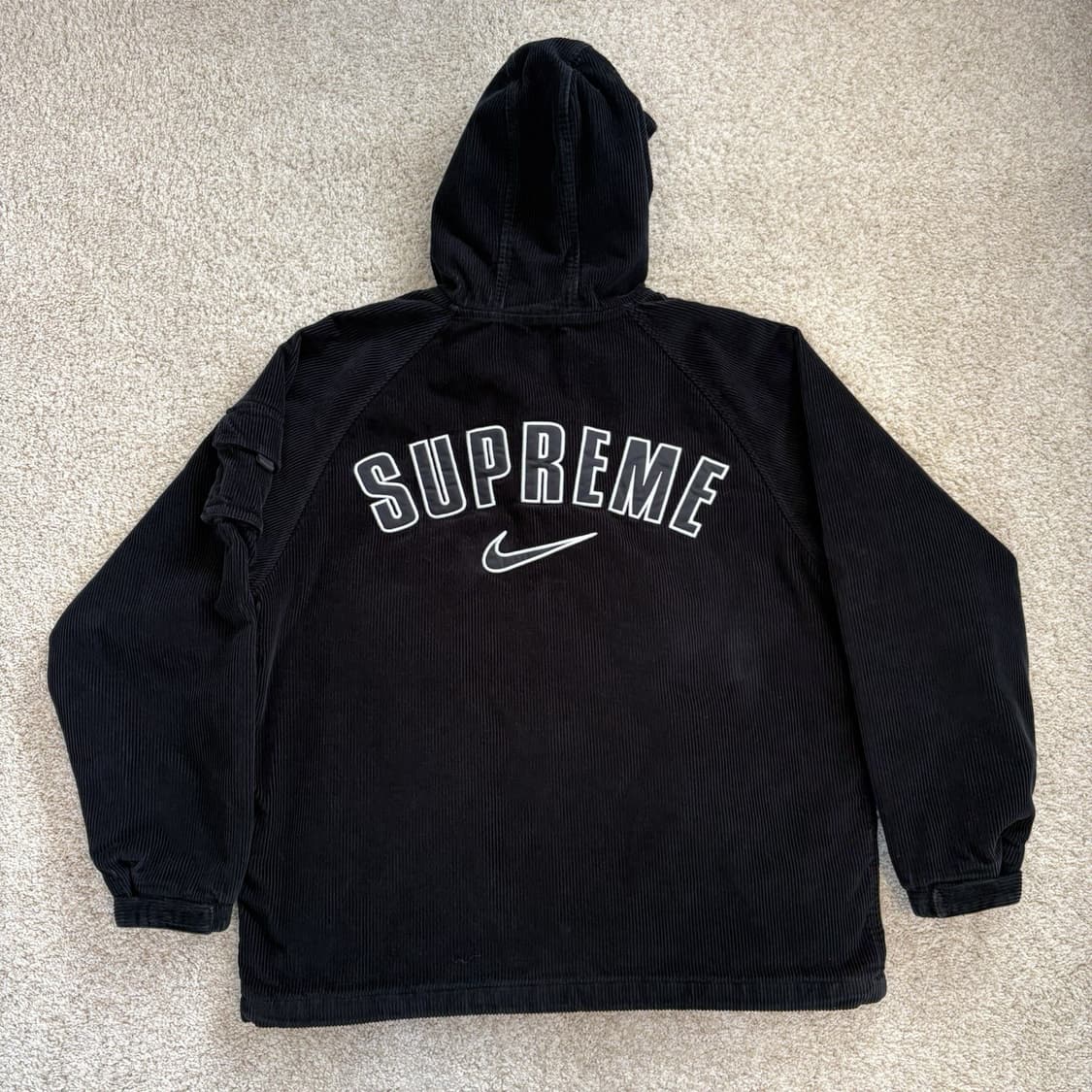 슈프림 x 나이키 아크 코듀로이 후드집업 블랙 상품이미지1