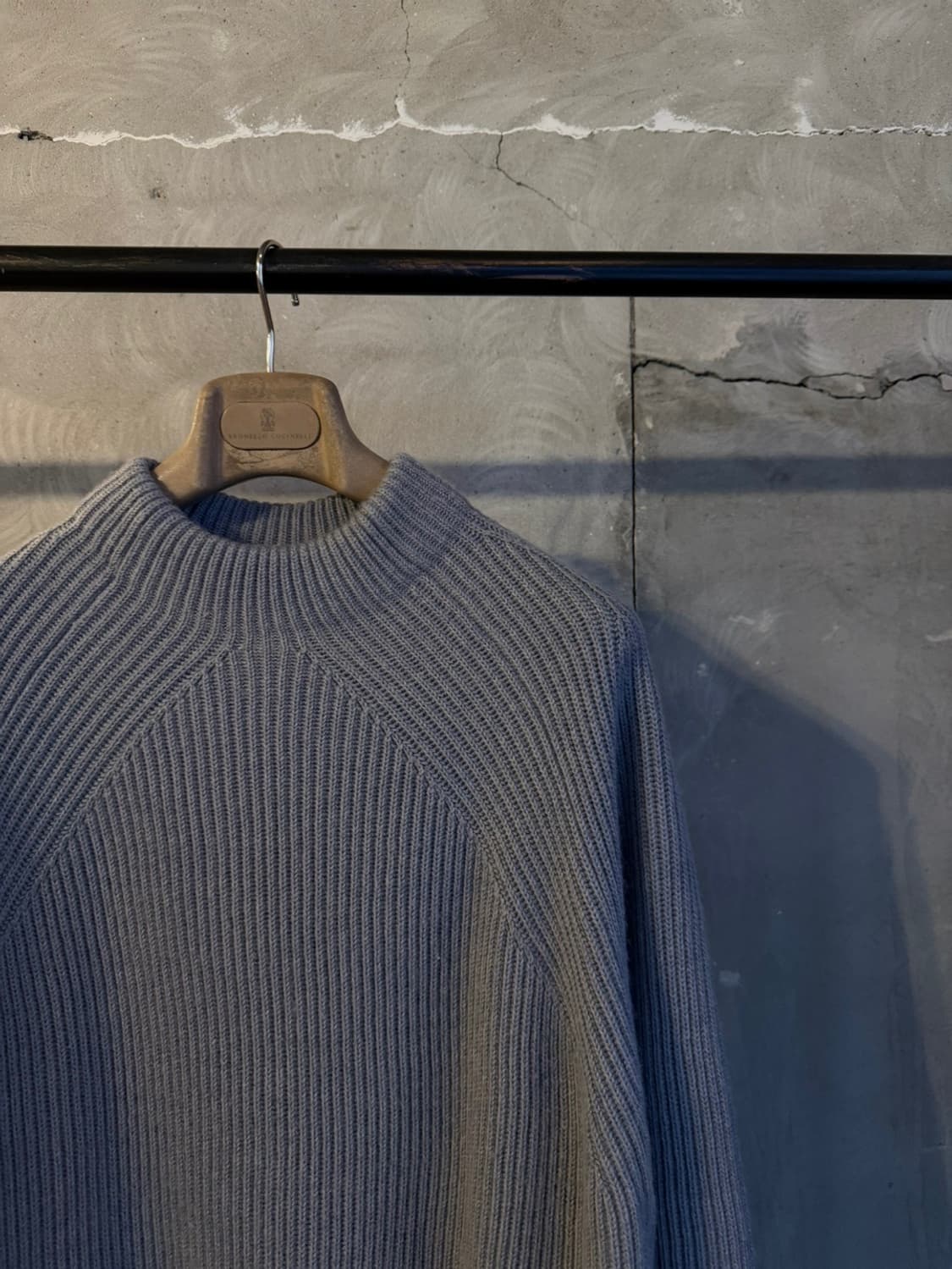 어나더 오피스 모호크넥 니트 골지타입 남성 105 상품이미지4