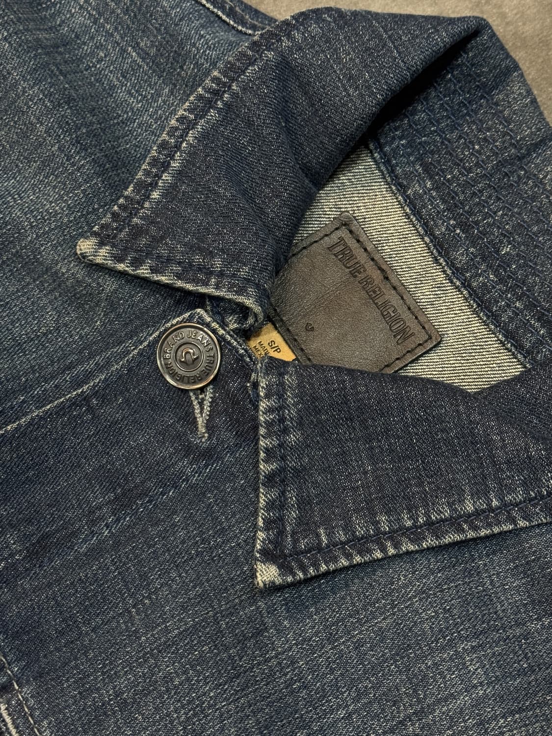 TRUE RELIGION 데님자켓 상품이미지3