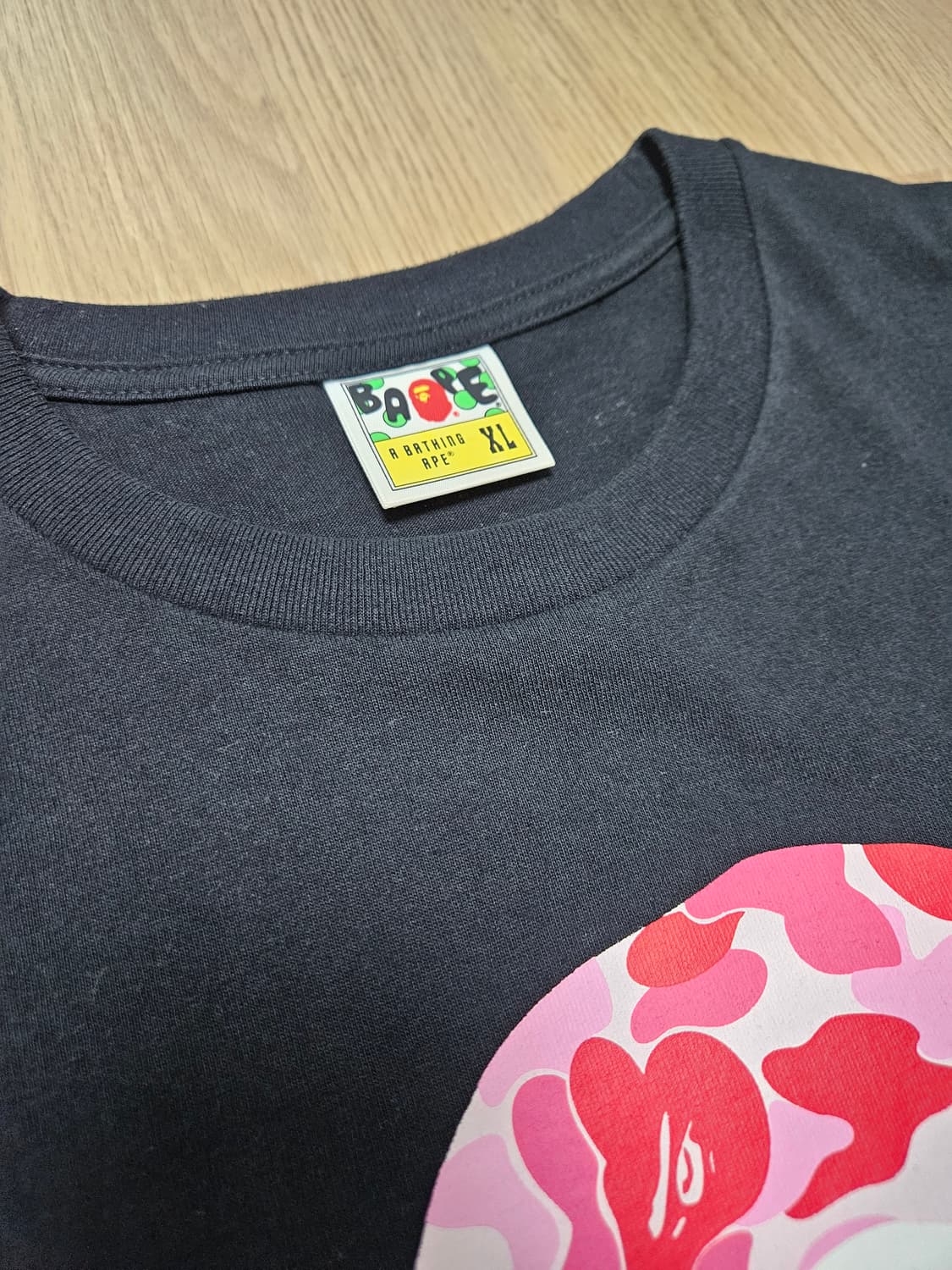 베이프 반팔 티셔츠 블랙 핑크 XL 상품이미지3