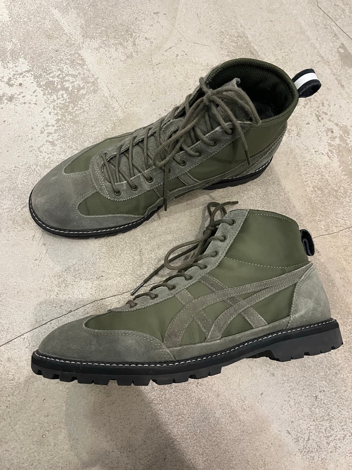 오니츠카타이거  상품이미지1