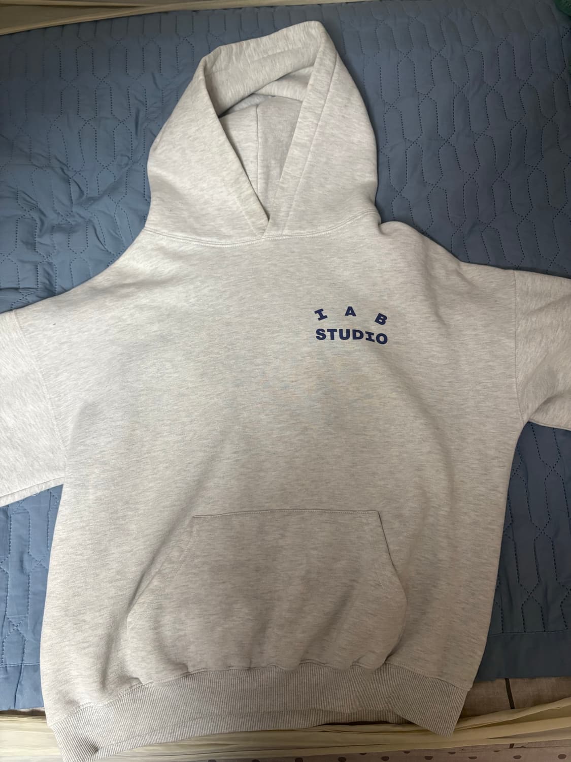IAB 스튜디오 후드티 L사이즈 상품이미지1