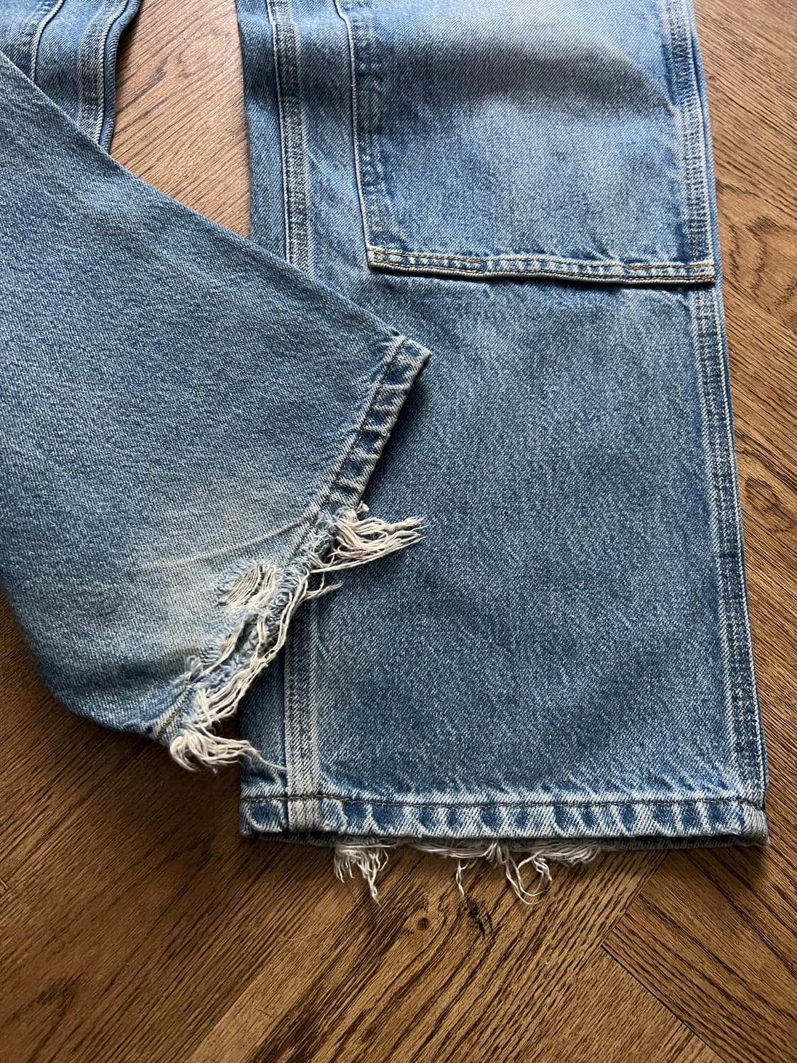 [32]칼하트 USA 덩가리핏 빈티지 데미지드 더블니 워크 데님 팬츠 상품이미지3