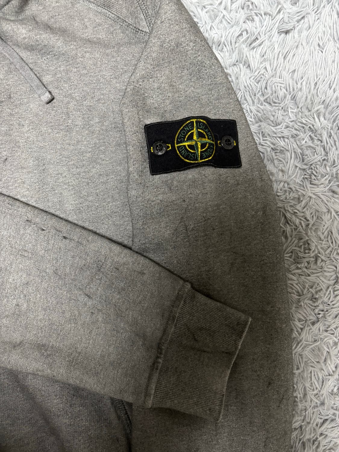 스톤아일랜드 워싱 가먼트다잉 후드티 상품이미지2