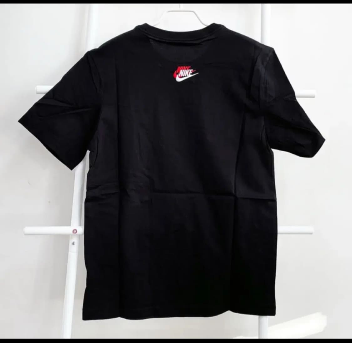 정품)나이키 멀티로고블랙반팔티셔츠95새상품미사용 상품이미지2