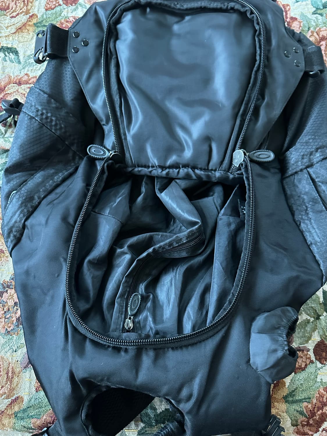 오클리 백팩 상품이미지3