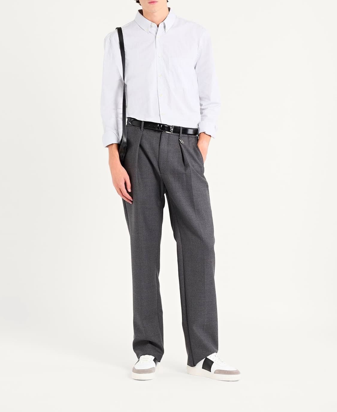 [차은우님 착용] 생로랑 24ss 카산드라 로고 스트라이프 셔츠 상품이미지1