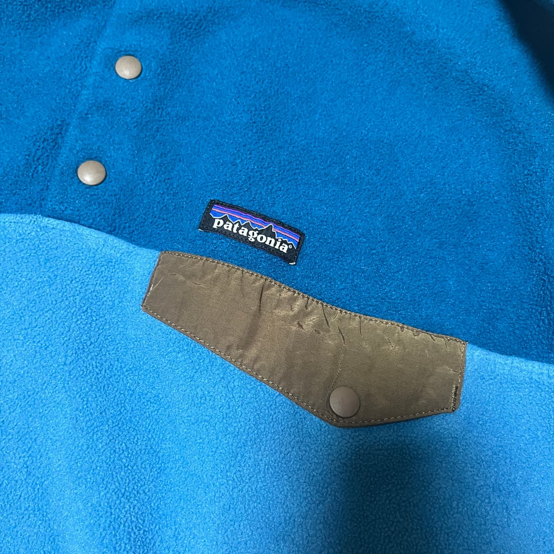 파타고니아 신칠라 스냅티 M트래비스 스캇 착용 상품이미지4