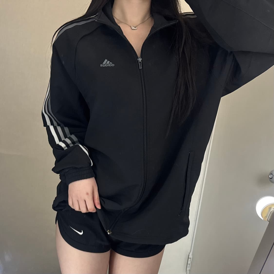 아디다스 삼선 로고 배색 그라데이션 져지 🤍🩶🖤 상품이미지2