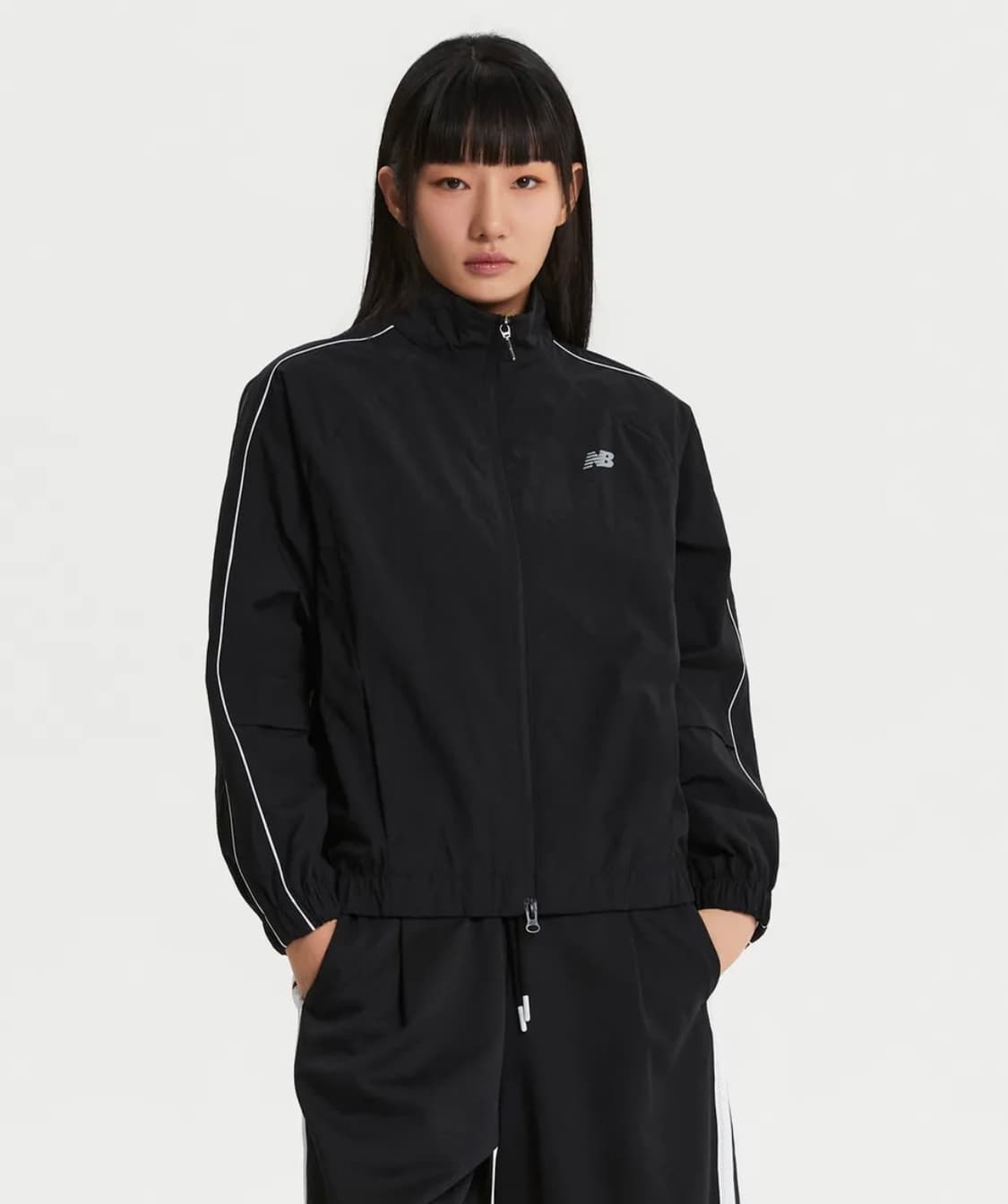 뉴발란스 574 트랙 우븐자켓 블랙 상품이미지2