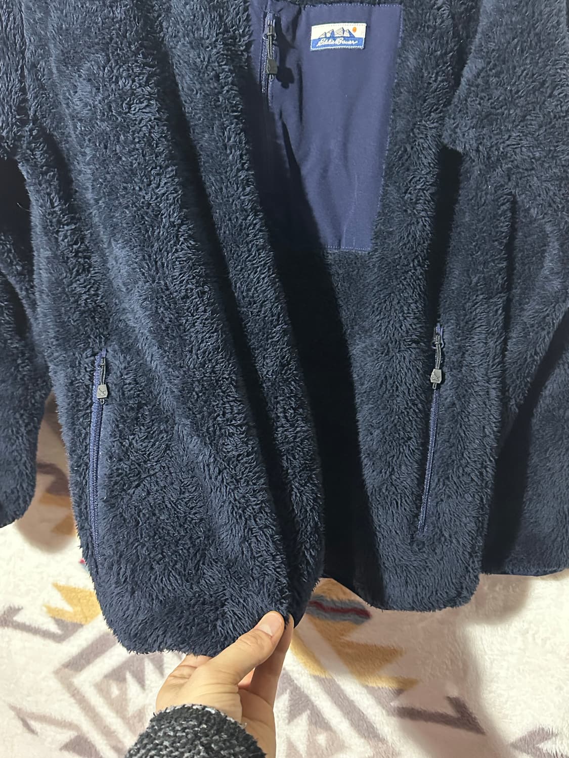 [에디바우어] •Bulky Fleece L/S Tee 상품이미지3