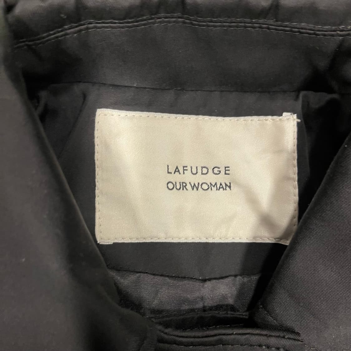 라퍼지스토어 블랙 크롭자켓 M 상품이미지3