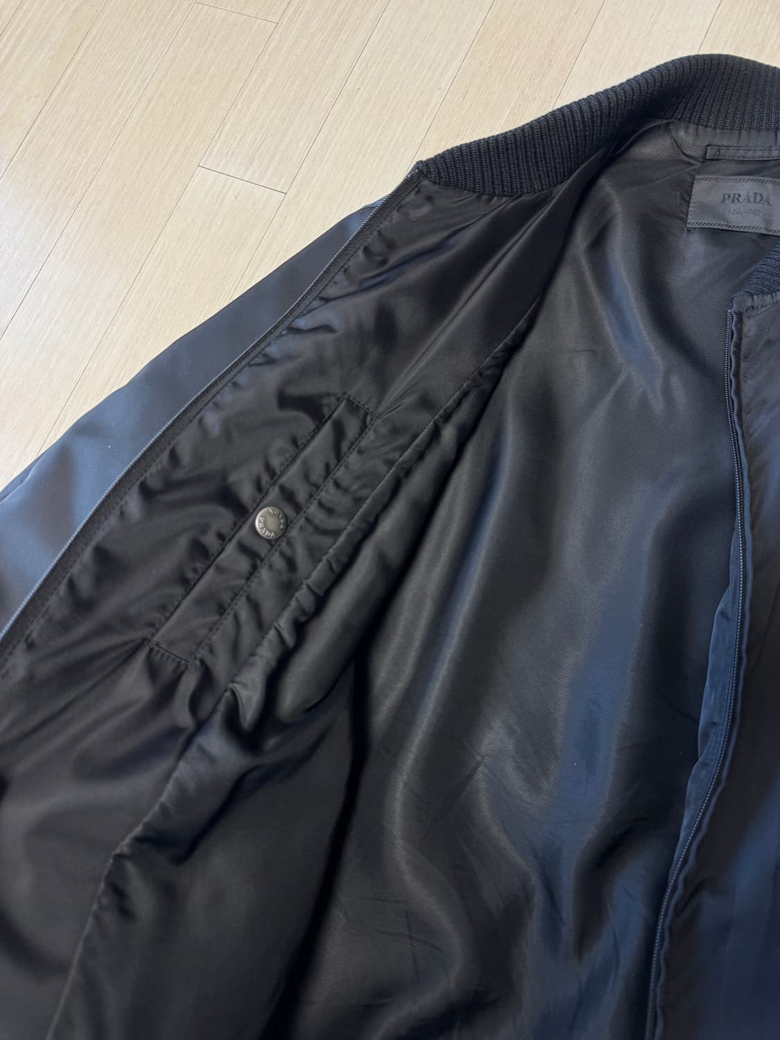 프라다 PRADA 나일론 봄버(보머) 블루종 다운 자켓 상품이미지4