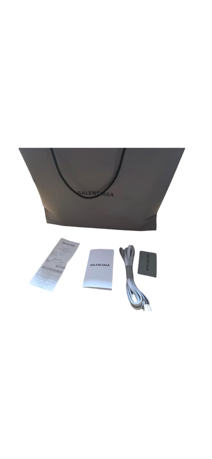 Balenciaga Cargo Sneakers 상품이미지3