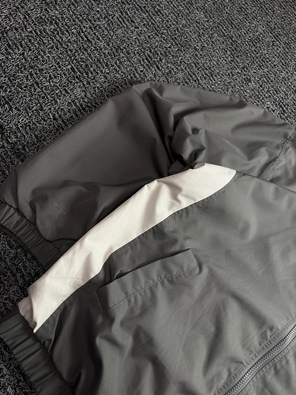 엄브로 스몰로고 나일론 배색 바람막이 셋업 4120 상품이미지3