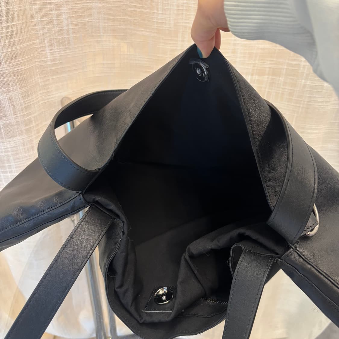 한섬 더일마 반달 숄더백     상품이미지9