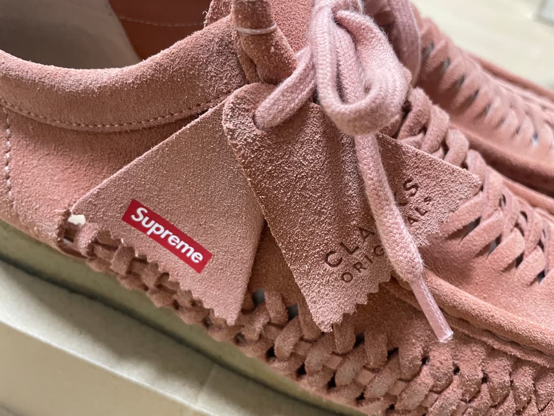 [UK7.5] 슈프림 x 클락스 우븐 왈라비 핑크 상품이미지4