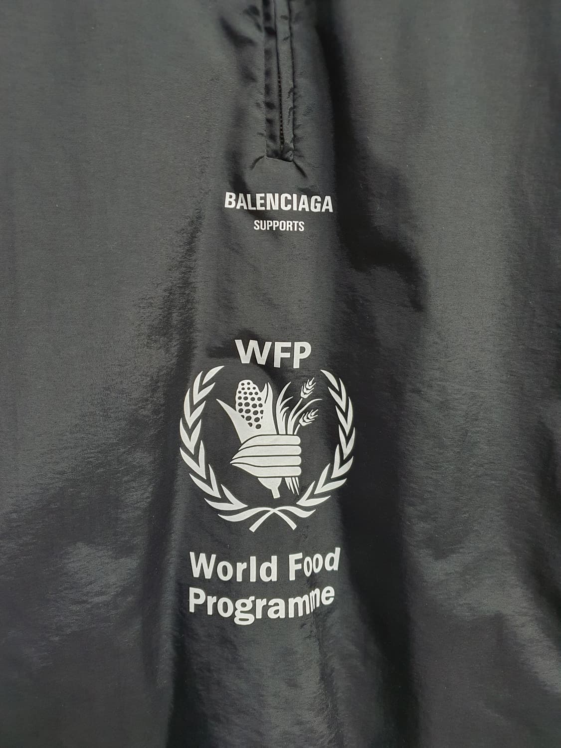 발렌시아가 아노락 100 상품이미지2