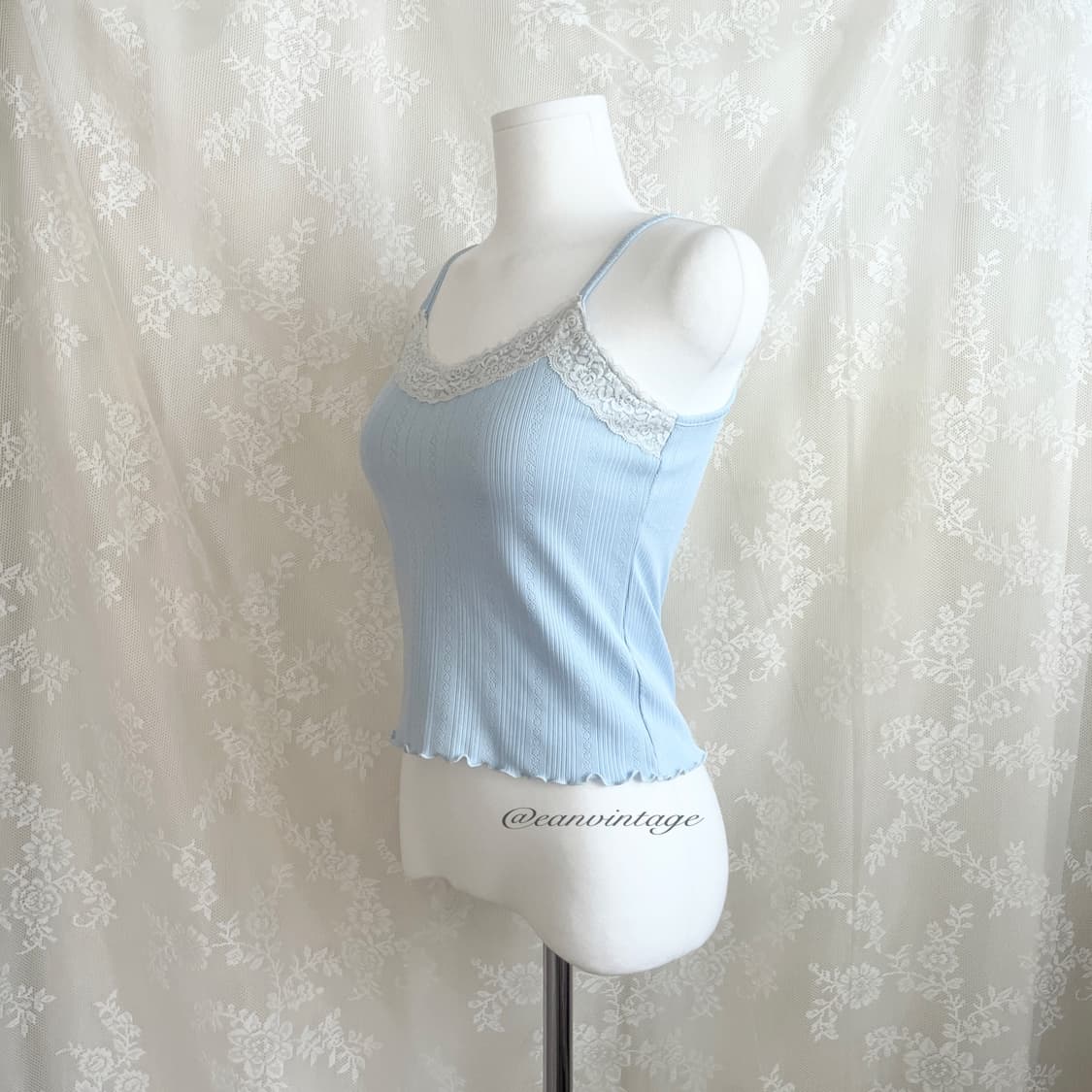 light blue lace sleeveless 상품이미지3