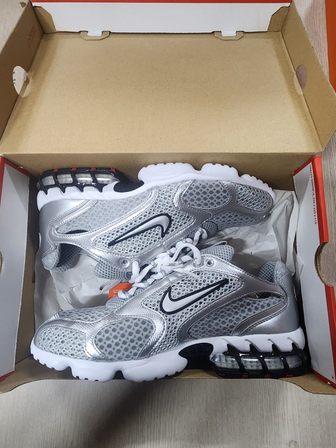 나이키 에어 줌 스피리돈 케이지 2  메탈릭 실버 상품이미지1