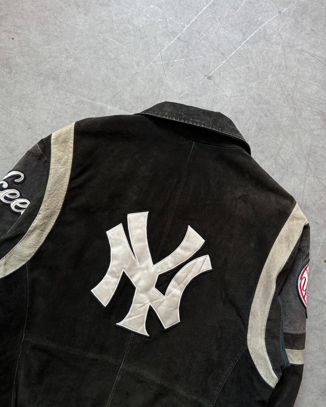 90’s Yankees 뉴욕양키즈 스웨이드 자켓 상품이미지9