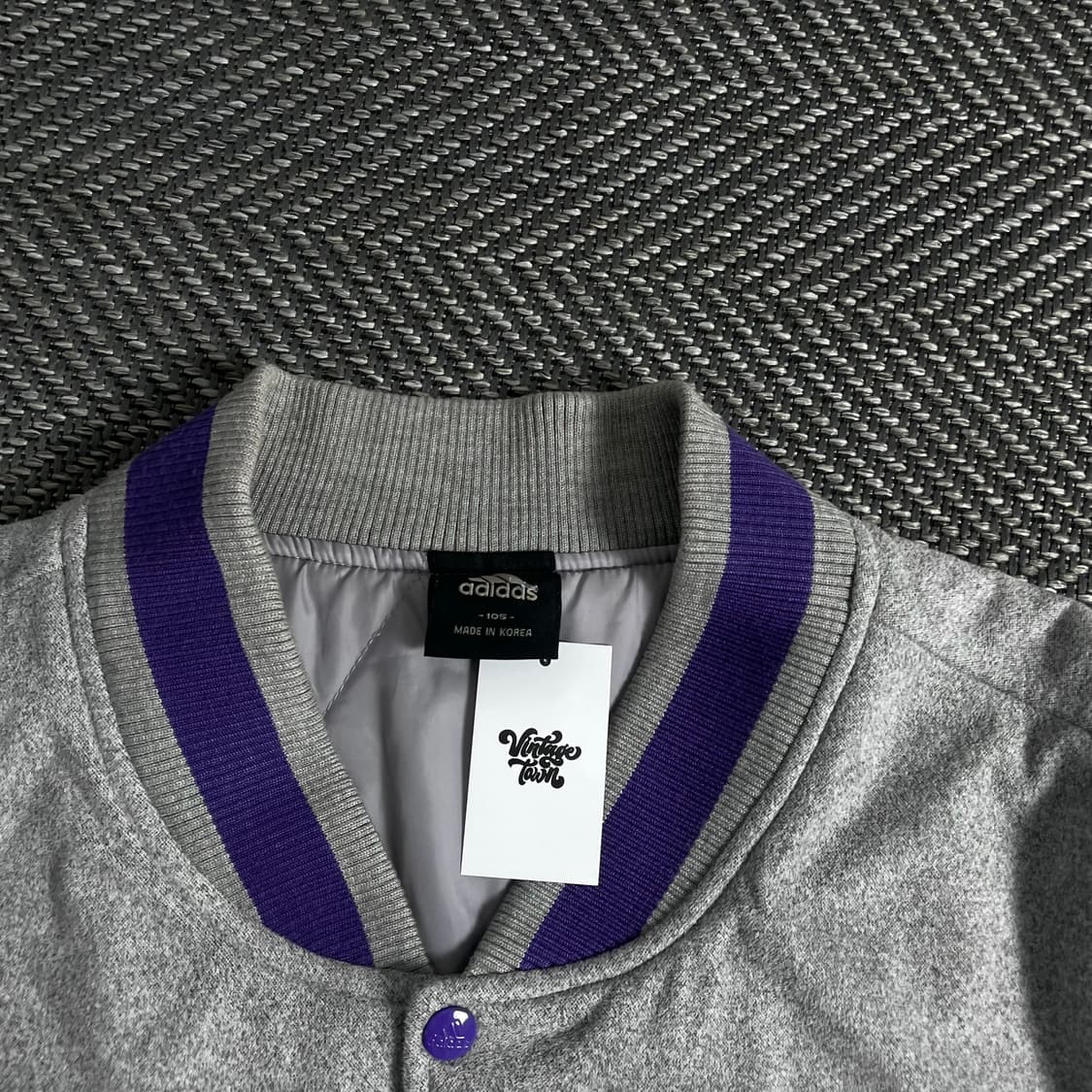 아디다스 빅로고 스웻 레더 바시티 자켓o 3186 상품이미지4