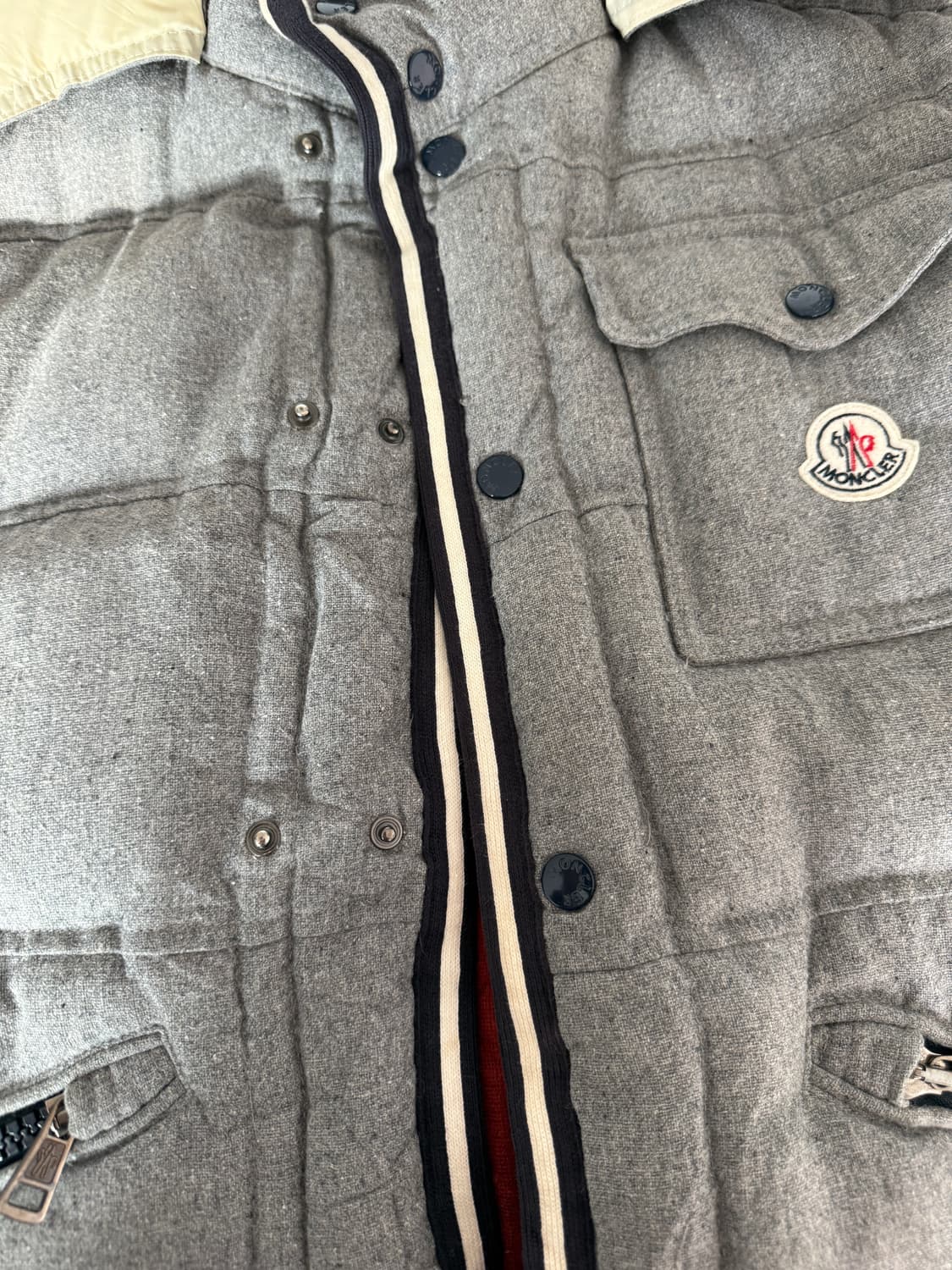 몽클레어(MONCLER) 울 패딩(LAMPO ZIP) 상품이미지4