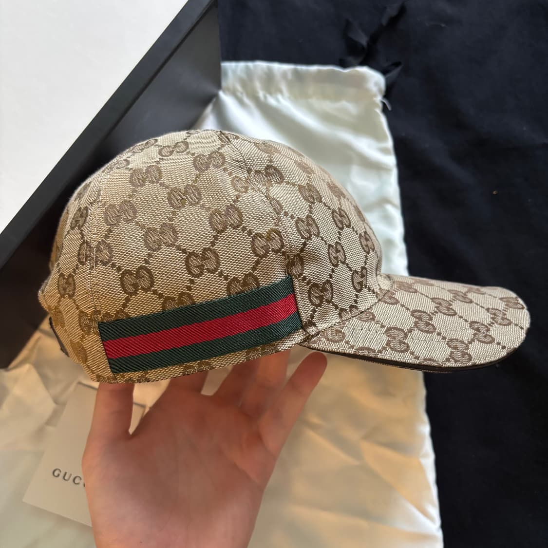 [새상품급/당일배송] 백화점판 구찌 GG 캔버스 모자 볼캡 상품이미지3