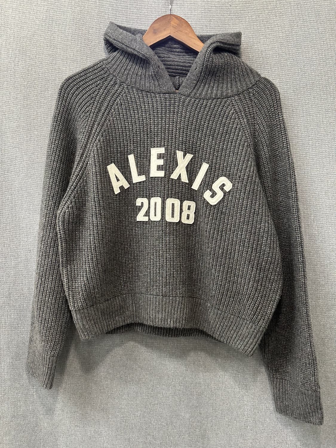 알렉시스 디테일 니트 후드 풀오버 상품이미지1