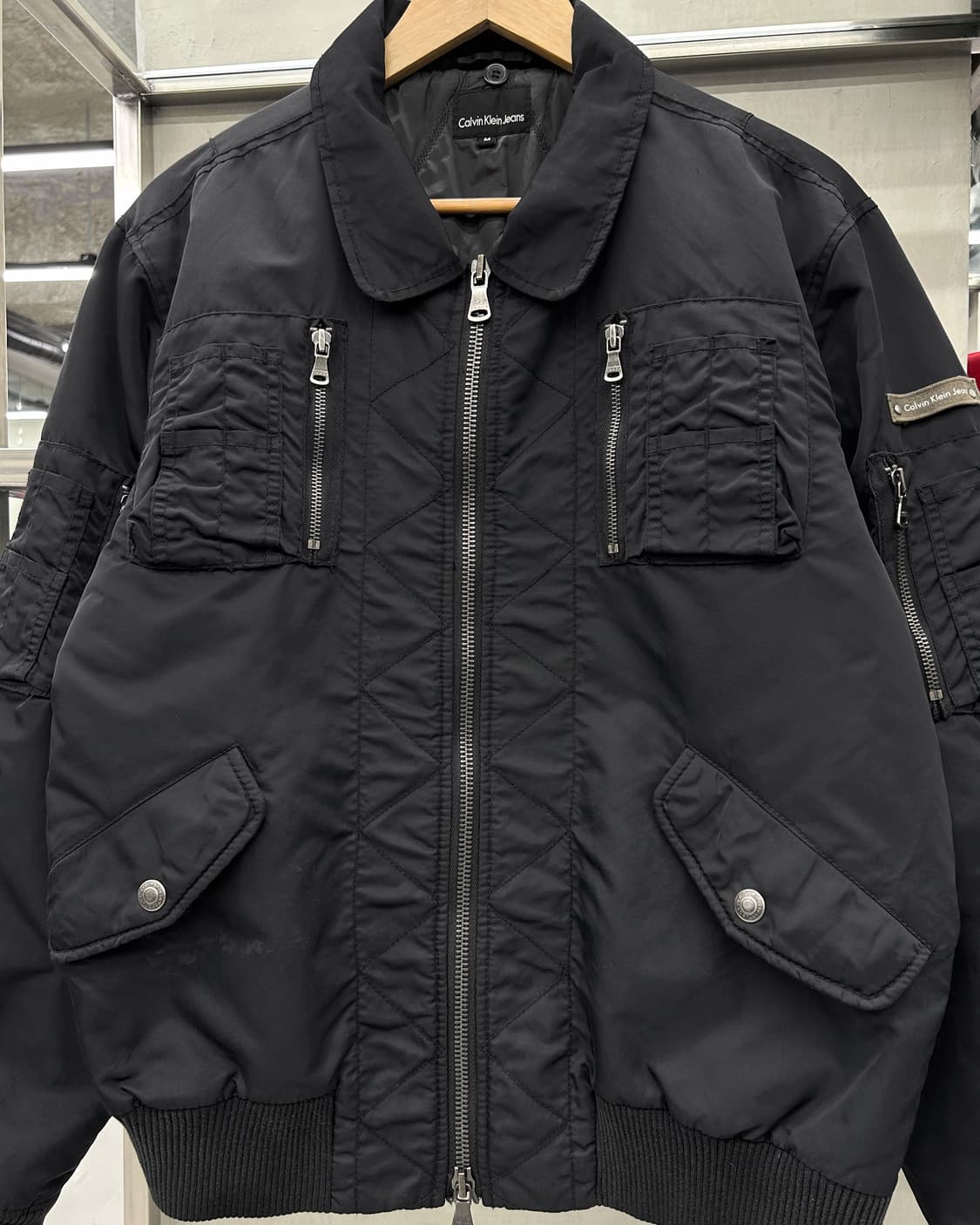 캘빈 클라인 00s 유틸리티 멀티 포켓 봄버 자켓 상품이미지2