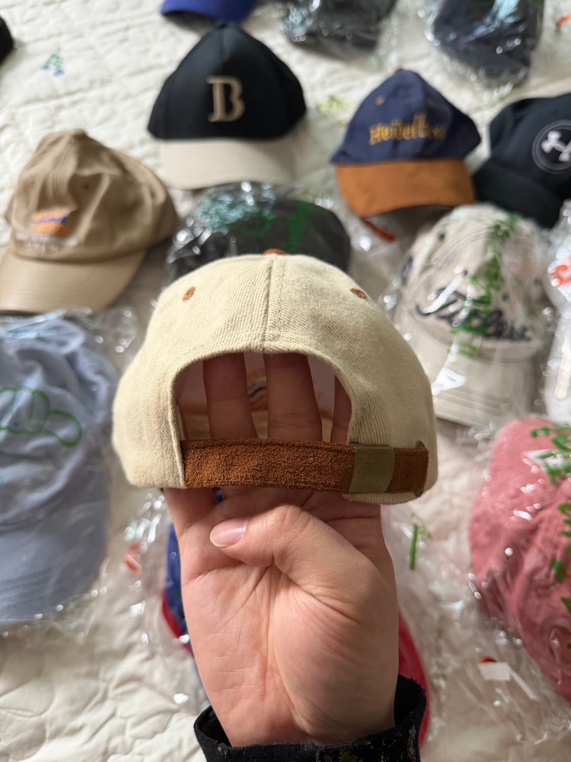 17번) 해외바잉 or 국내매장구매 모자들 볼캡, 헌팅캡, 이어플랩캡 등 상품이미지4