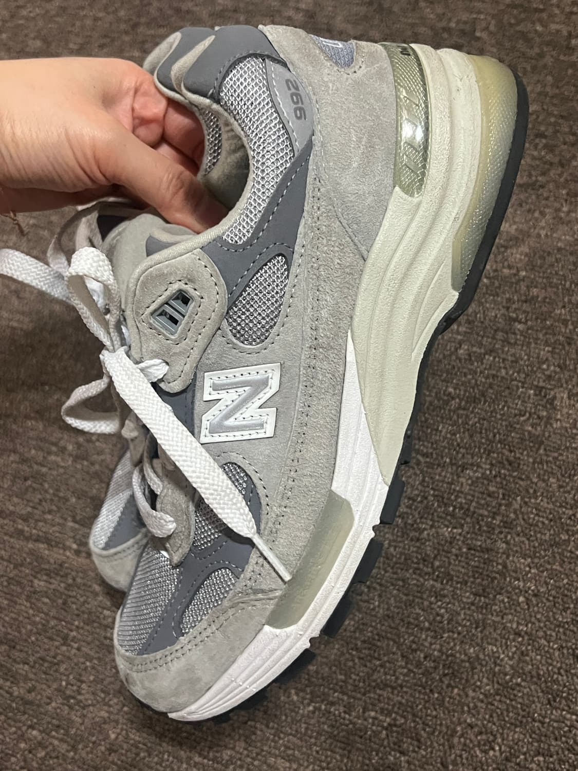 뉴발란스 992 usa (m992gr) 230 상품이미지4