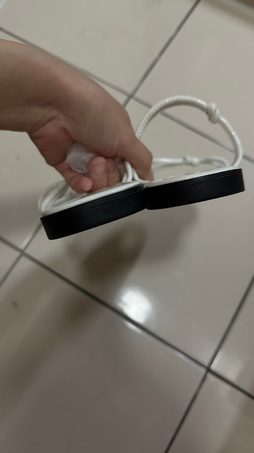 (새상품)슈펜 벨벳슬링백구두245-250 상품이미지3