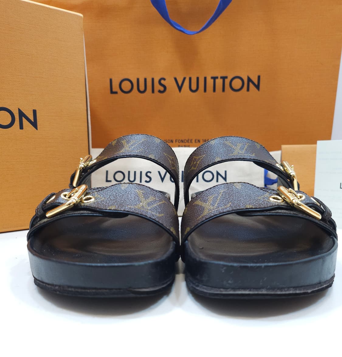 (240) 루이비통 봄 디아 플랫 컴포트 슬리퍼 상품이미지5