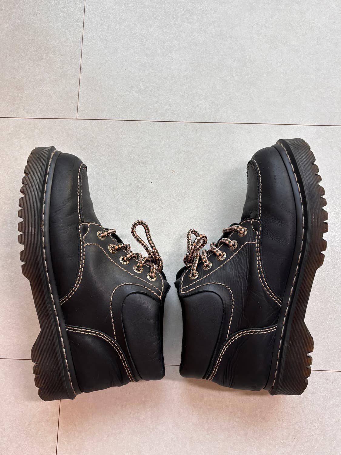 닥터마틴 로웰 하이탑st 필로이 UK9(280) 상품이미지5