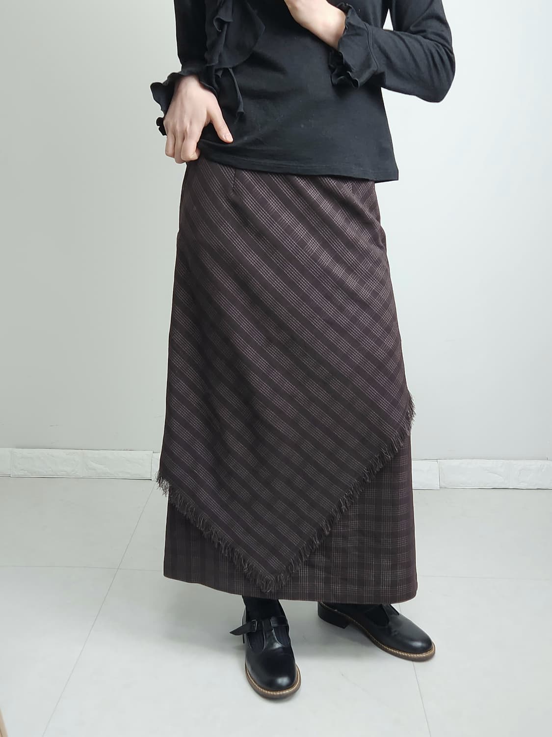 체크 수술 롱 스커트 상품이미지2