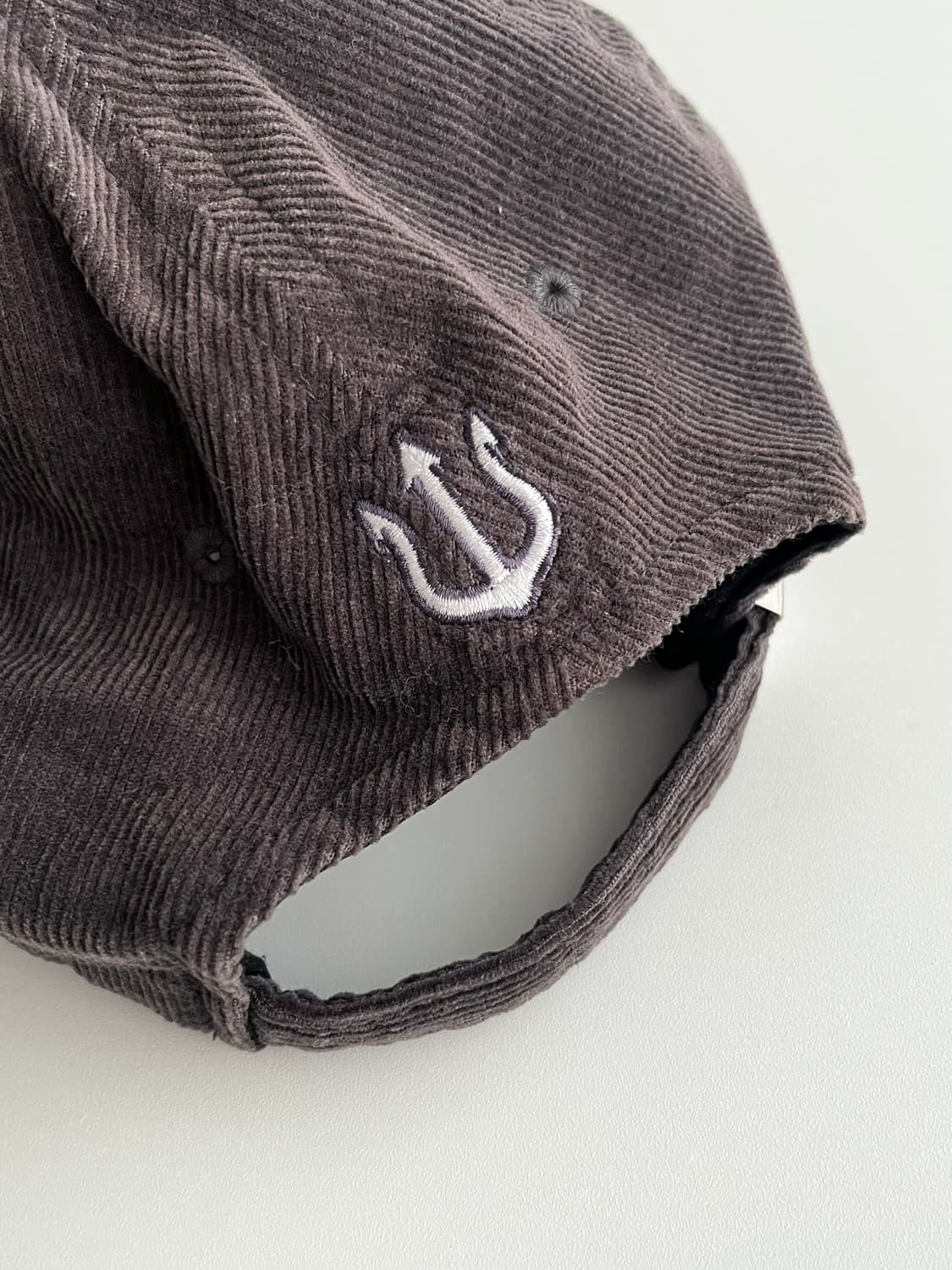 F) 베루툼 VERUTUM 아이비리그 코듀로이 볼캡 상품이미지4