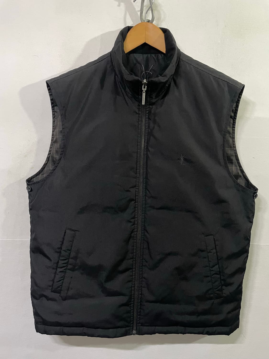 입생로랑 다운 패딩조끼 YSL 100-105사이즈 상품이미지9