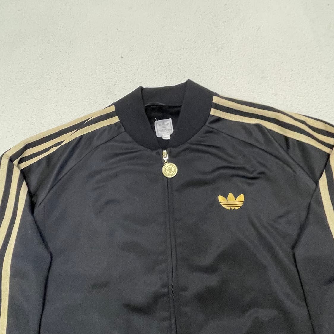 Adidas black gold Olympiad jersey 상품이미지6