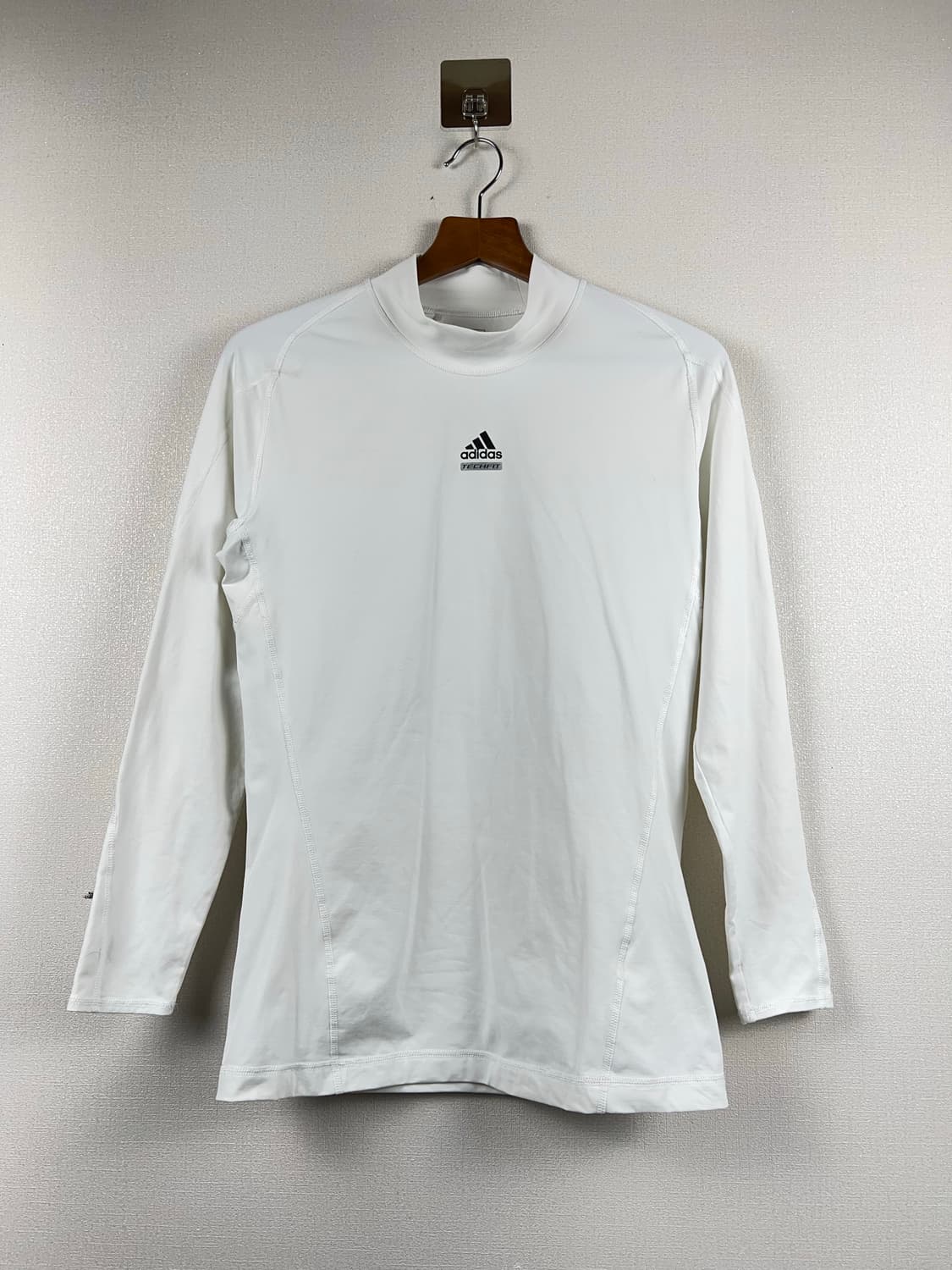 [택포] 나이키프로 타이트핏 + 아디다스골프 테크핏 이너티셔츠 XL 상품이미지6