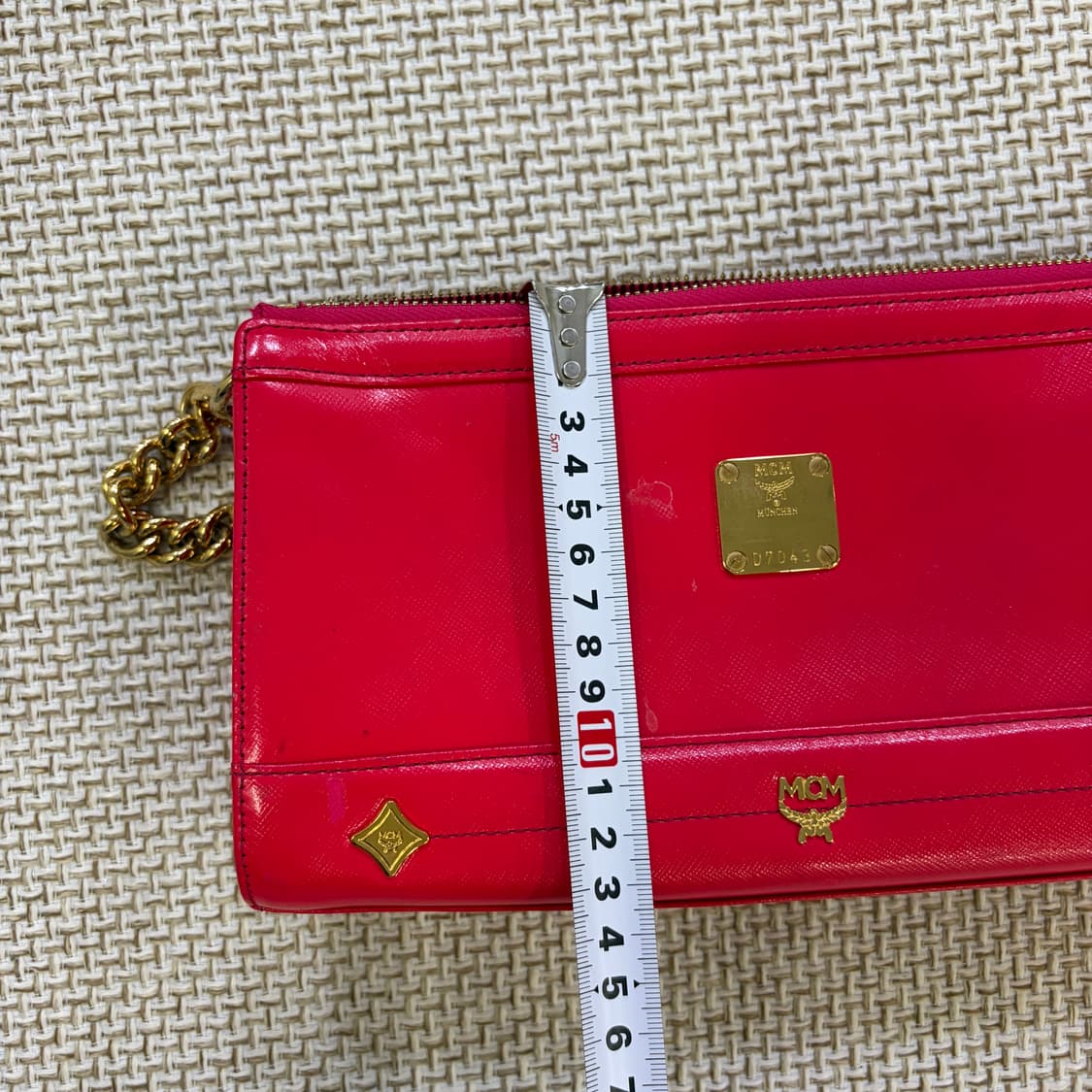 실측확인 MCM 페이턴트 레더 숄더백 0519D 상품이미지6
