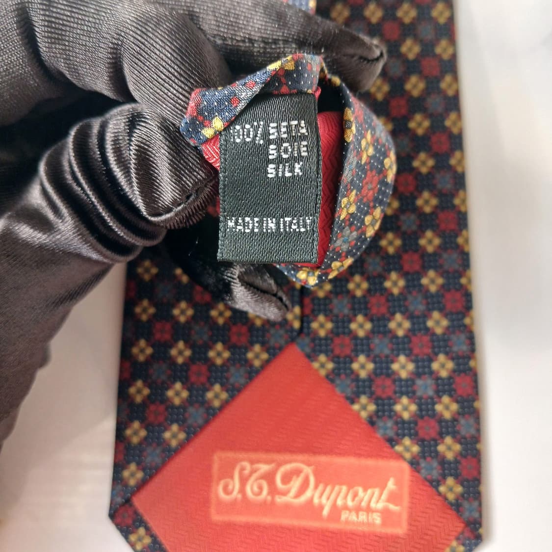 에스.티. 듀퐁 실크  플라워 패턴 넥타이 9.3cm A+등급 E758
 상품이미지10