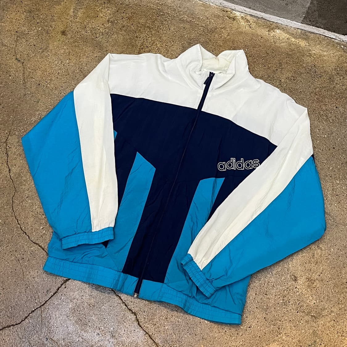 미국 빈티지 90s 아디다스 바람막이 상품이미지4
