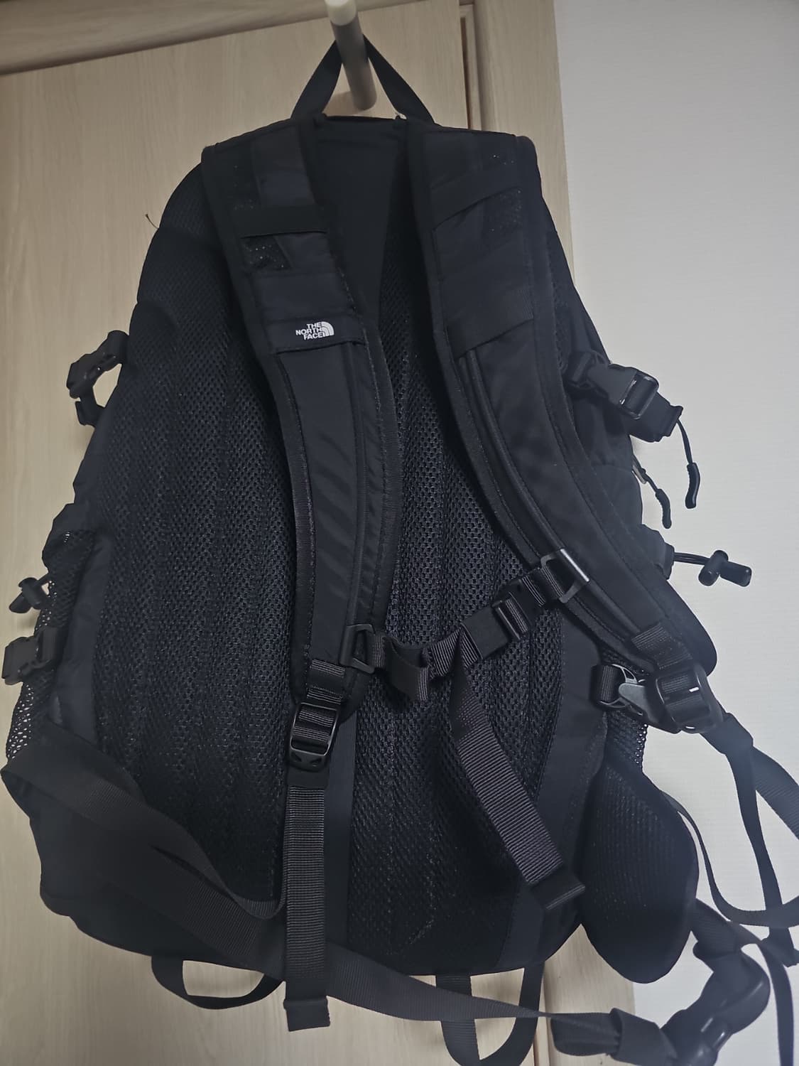 노스페이스 정품 30리터 등산배낭 팝니다  상품이미지2