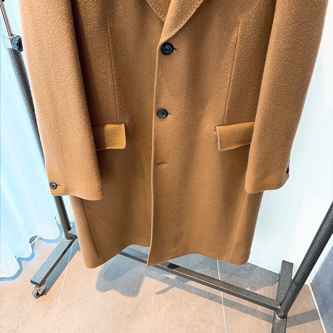 (정품/새상품) 아워레가시 남성 카멜 헤링본 돌핀 코트 상품이미지3